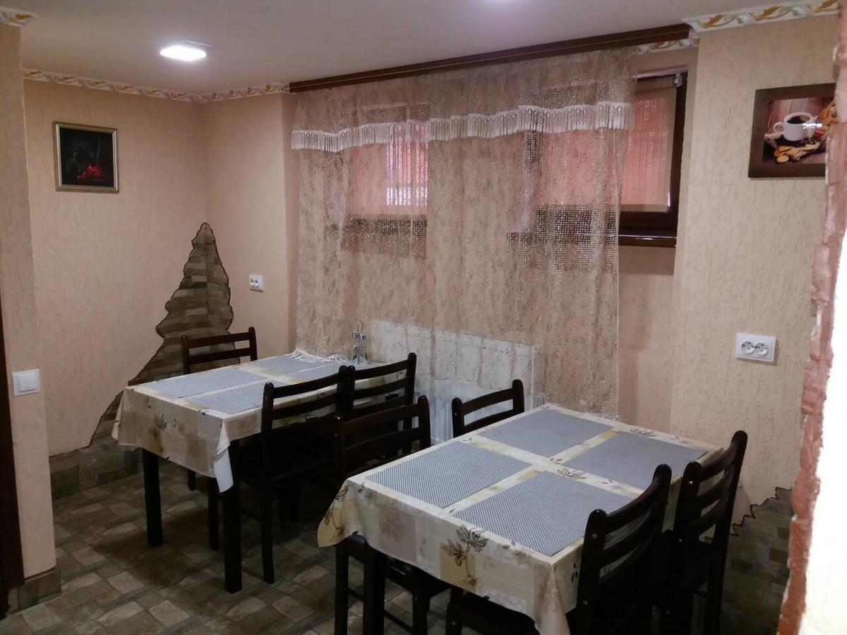 Guest House Zhanna Berehove  Exterior photo